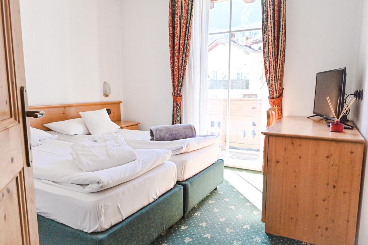 Alp Hotel Dolomiti Димаро Экстерьер фото