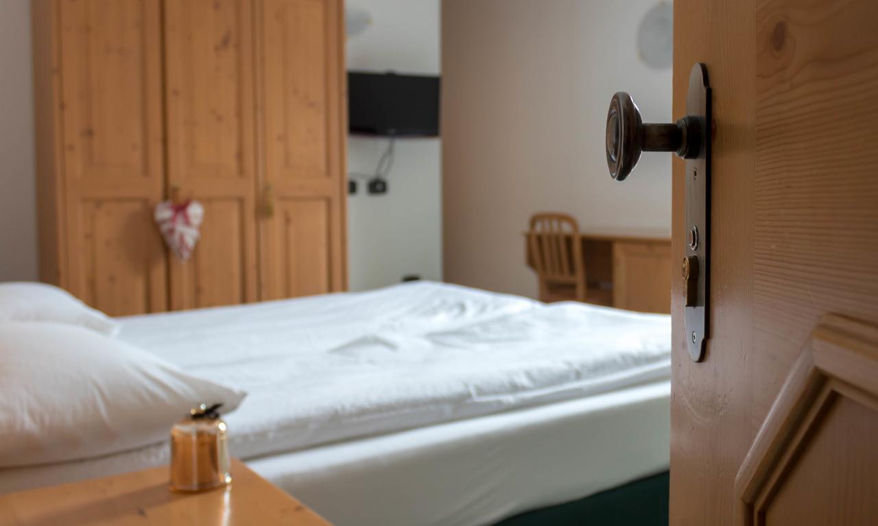Alp Hotel Dolomiti Димаро Экстерьер фото