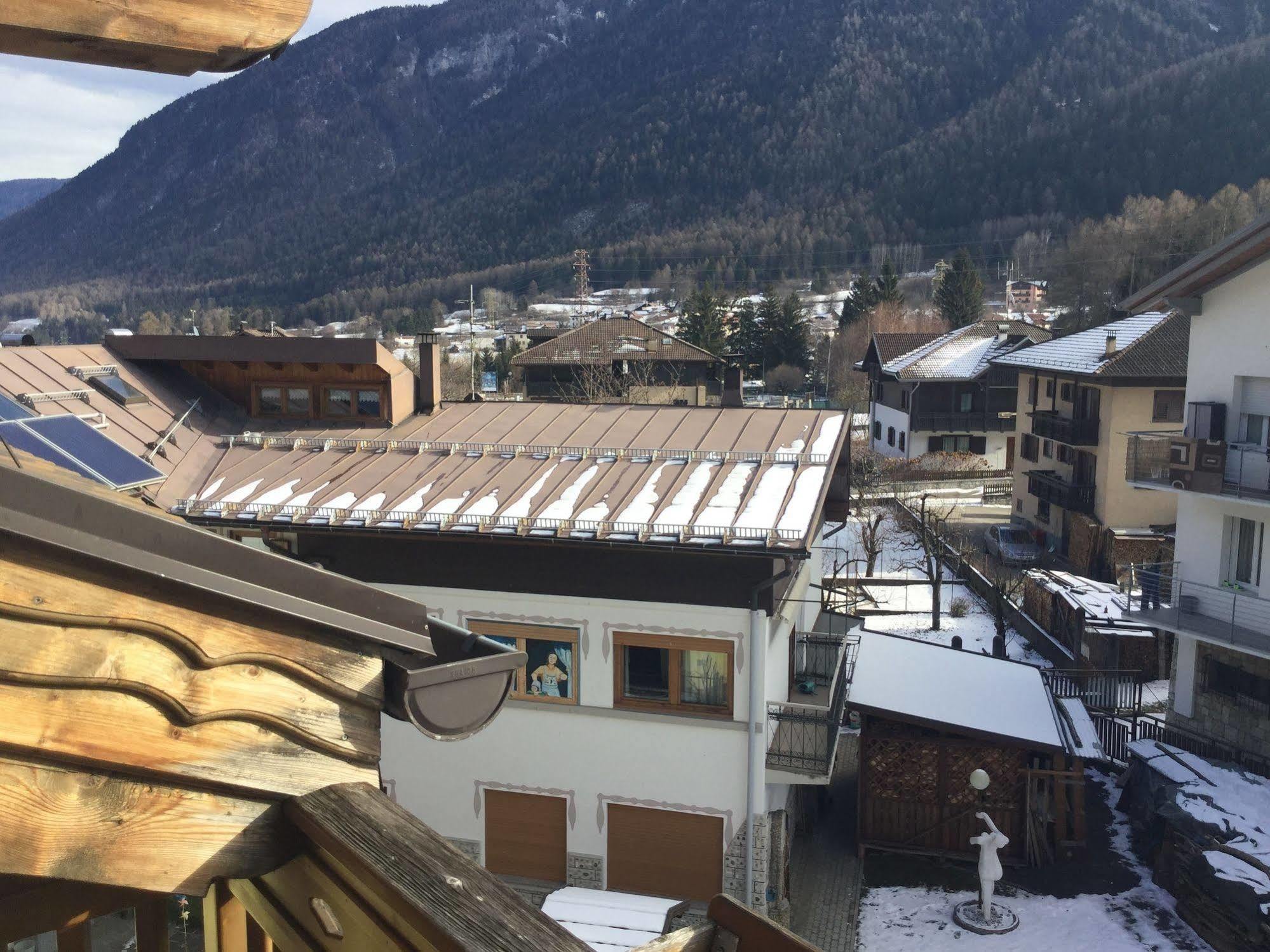 Alp Hotel Dolomiti Димаро Экстерьер фото
