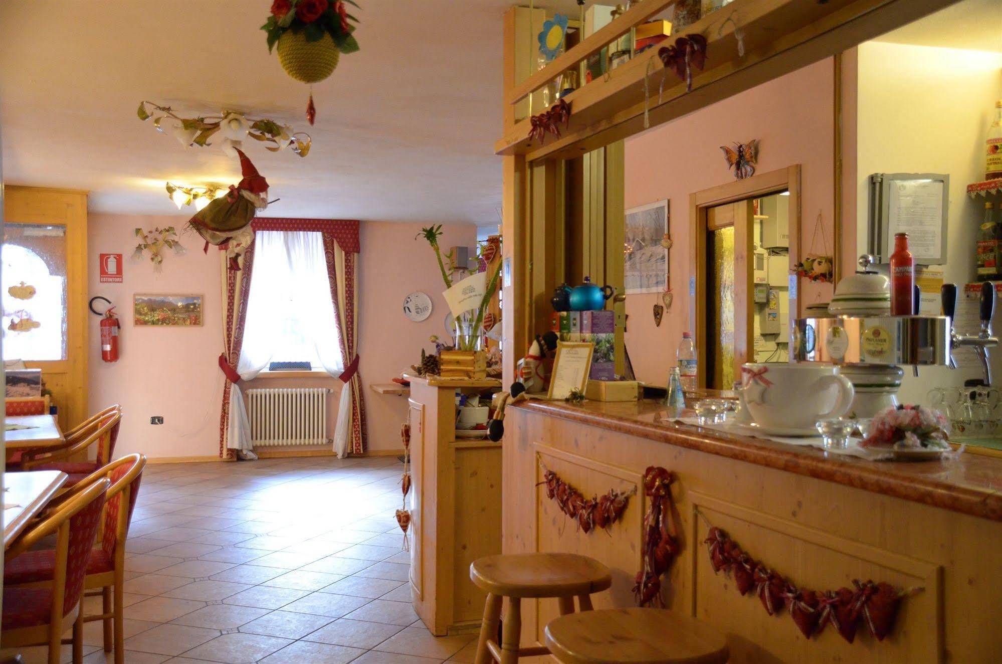 Alp Hotel Dolomiti Димаро Экстерьер фото